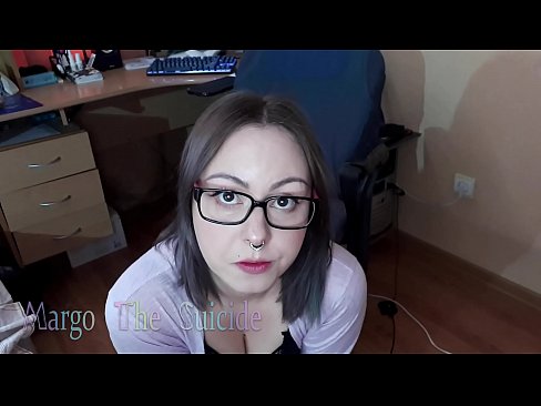 ❤️ Sexy Girl mit Brille saugt Dildo tief vor der Kamera ☑ Fucking video bei uns de.naffuck.xyz